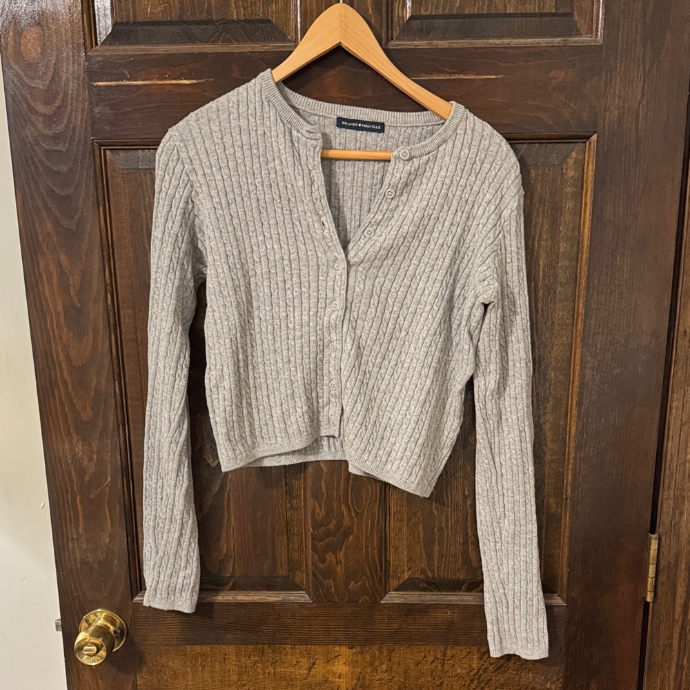 Brandy Melville Light Gray Ribbed Cardigan